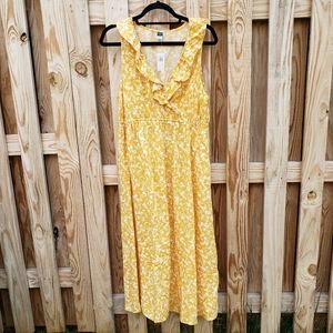 Old Navy Maternity Ruffle Trim Yellow Floral  Size Large